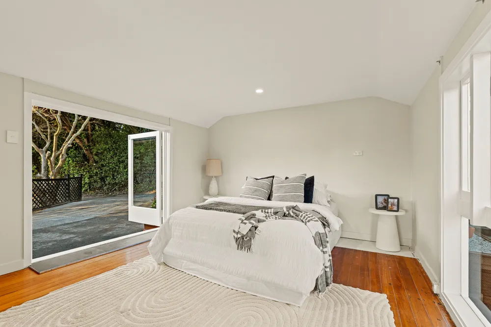 Photos of 77 Valley Road