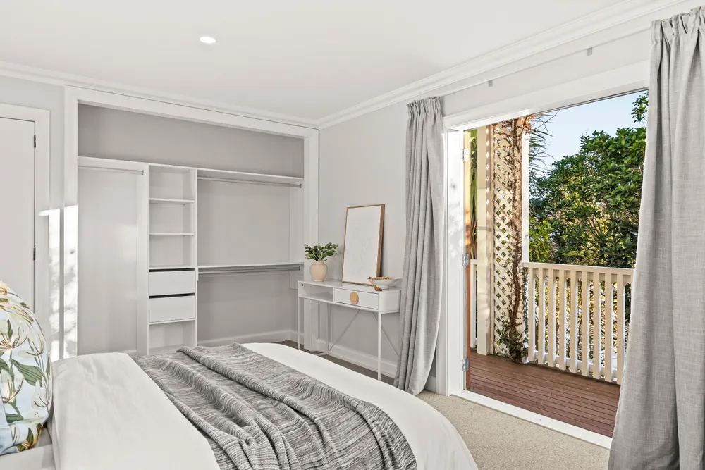 Photos of 77 Valley Road