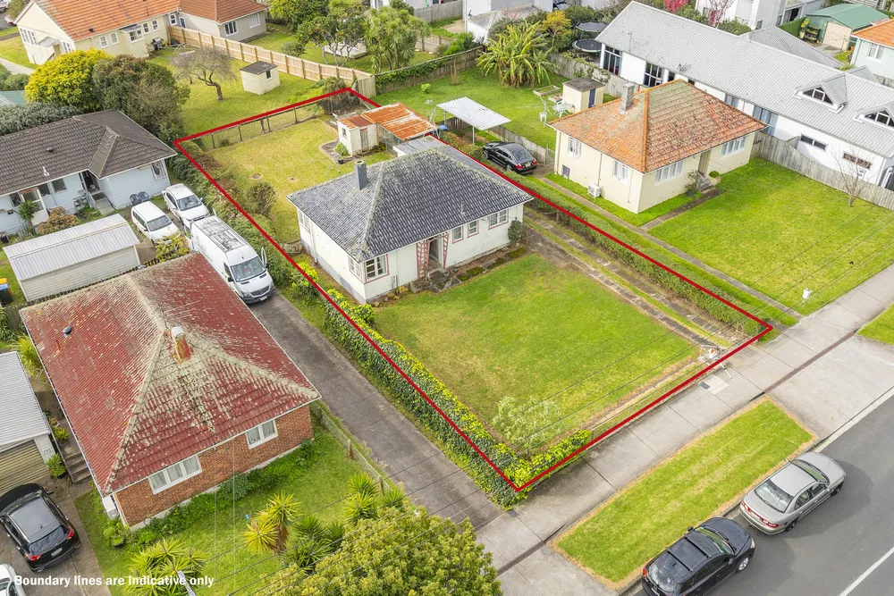 Photos of 155 Meadowbank Road