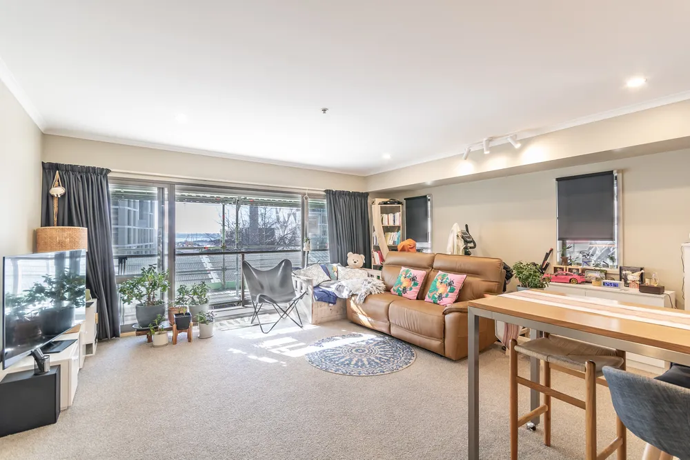 Photos of 3F/1 Emily Place