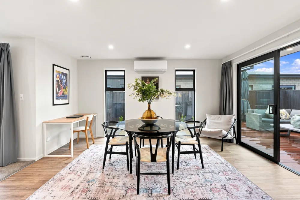 Photos of 48 Redbrook Road