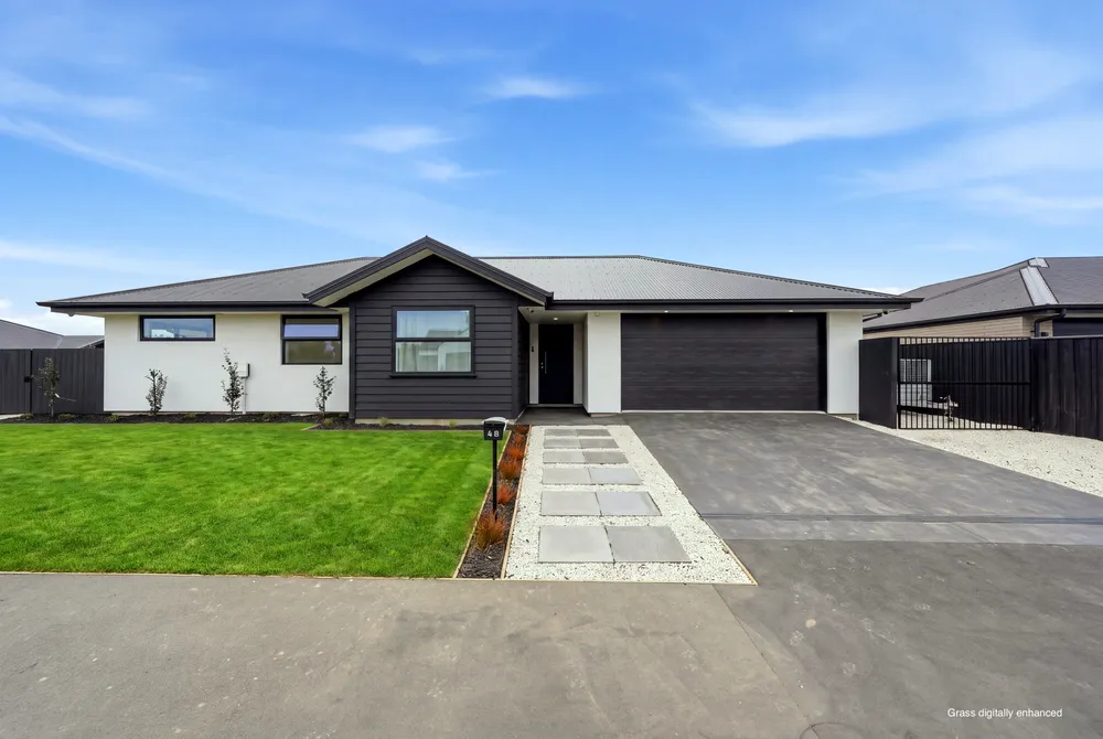Photos of 48 Redbrook Road
