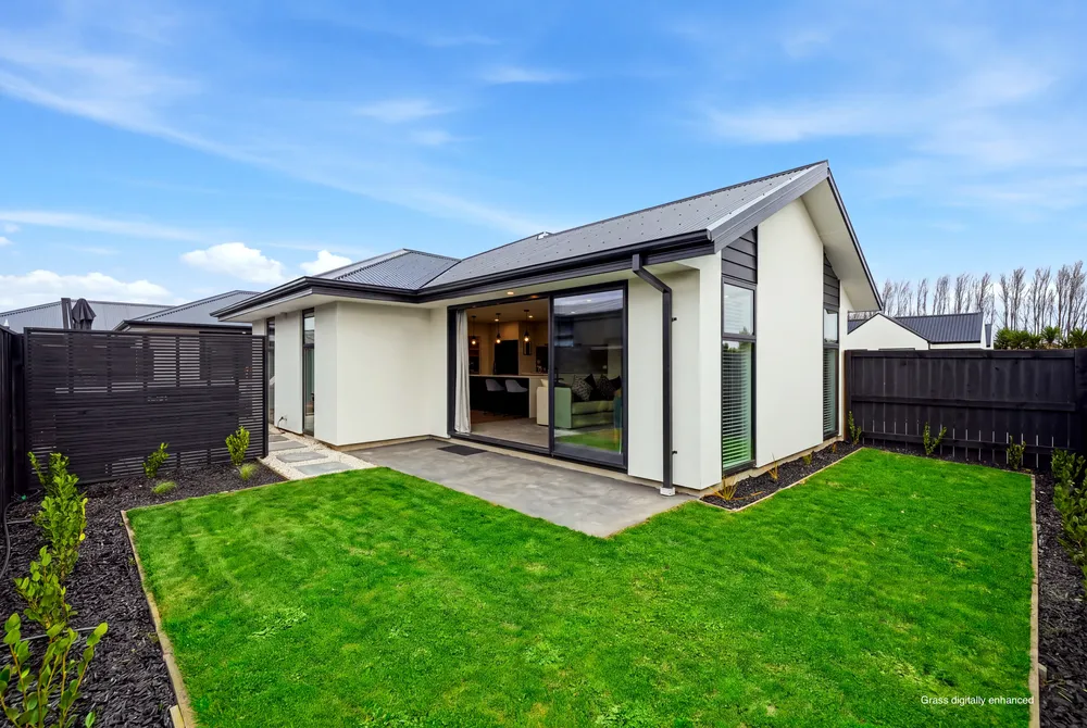 Photos of 48 Redbrook Road