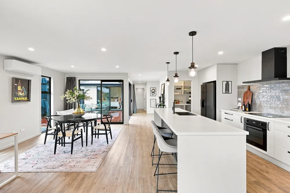 Photos of 48 Redbrook Road