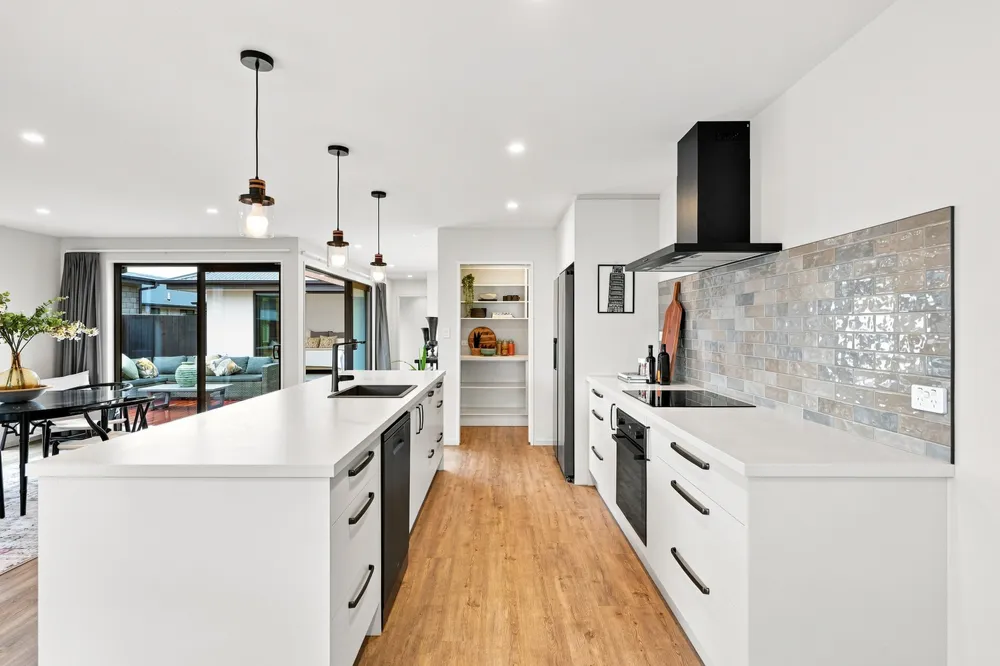 Photos of 48 Redbrook Road