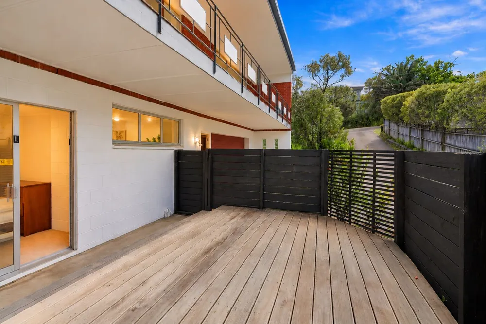 Photos of 1/8 Wolsley Avenue