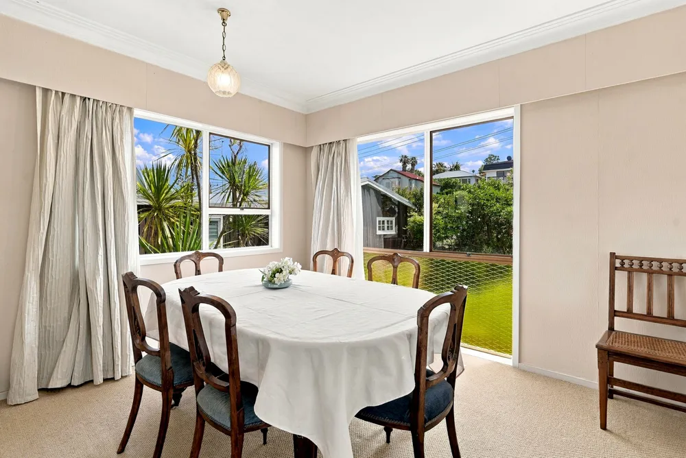 Photos of 1/8 Wolsley Avenue