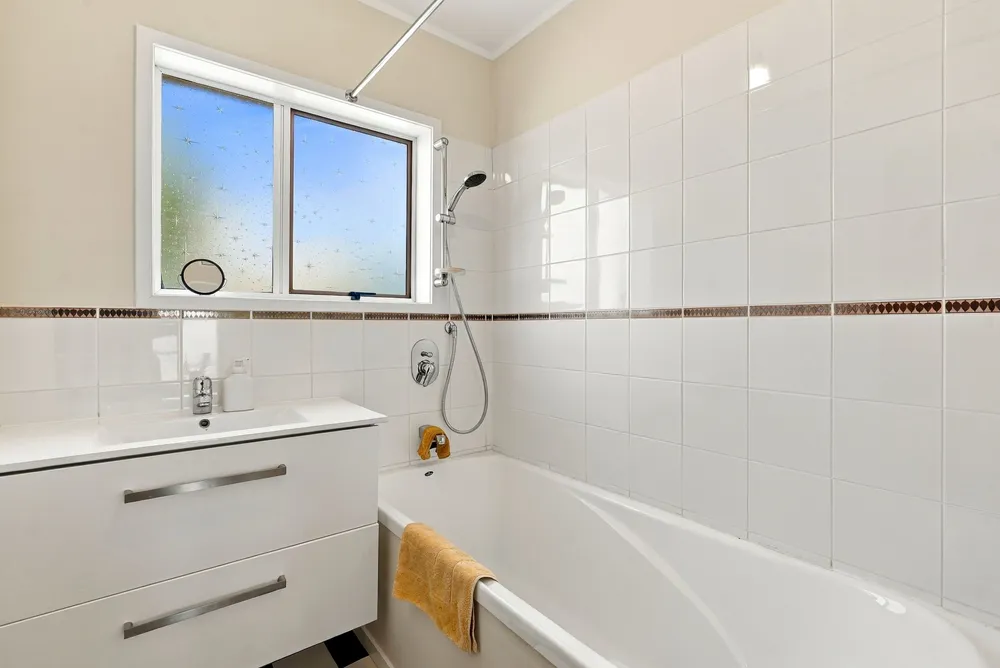 Photos of 1/8 Wolsley Avenue