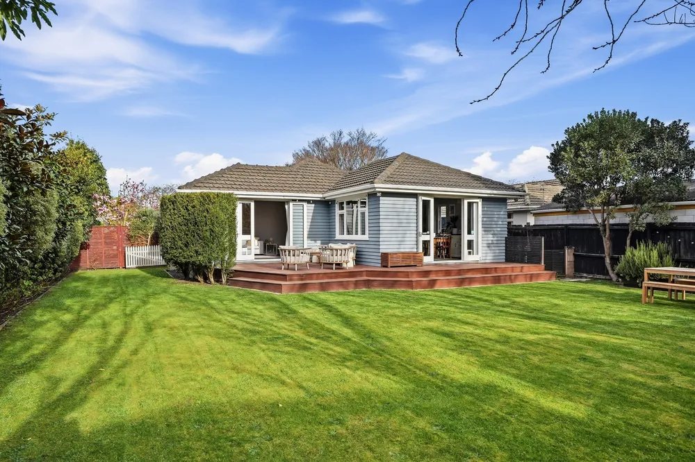 Photos of 47 Charlcott Street