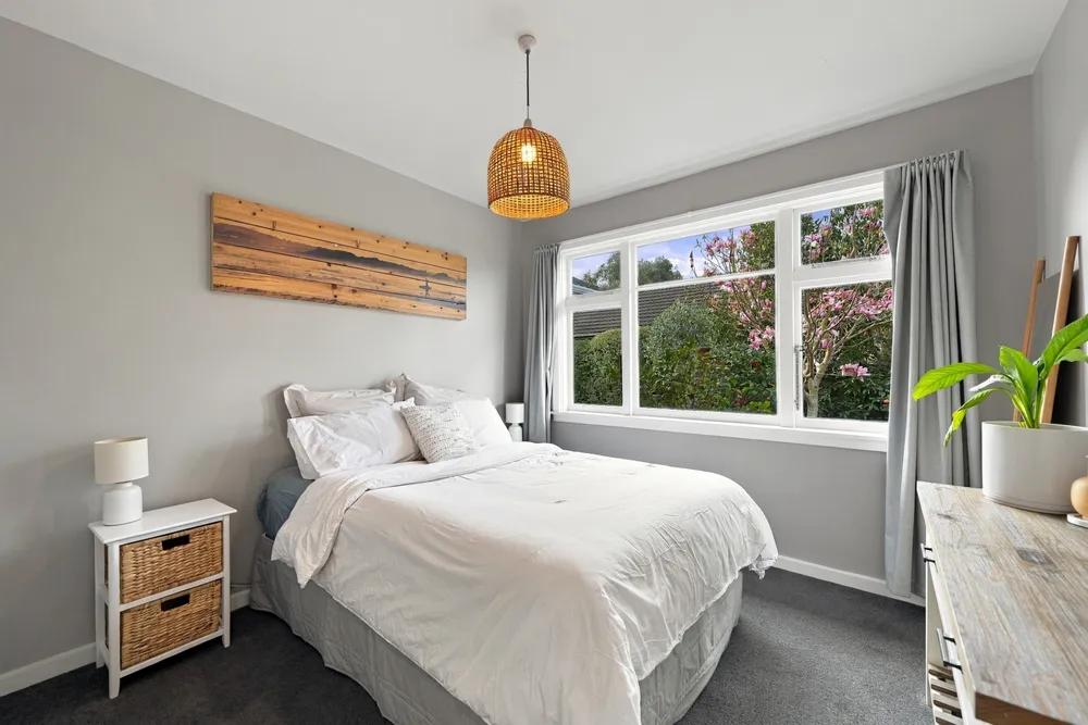 Photos of 47 Charlcott Street