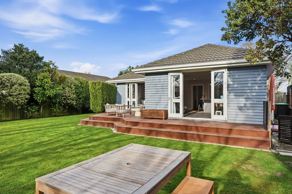 Photos of 47 Charlcott Street