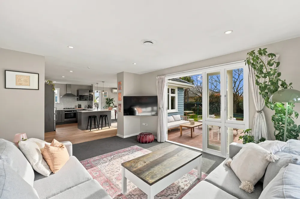 Photos of 47 Charlcott Street
