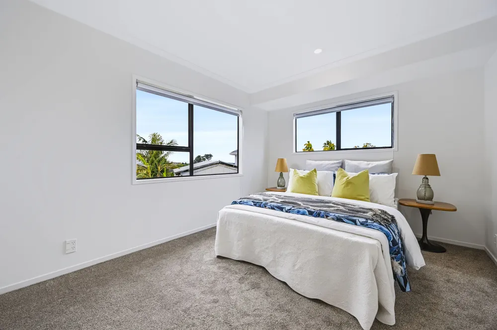 Photos of 17M Harding Avenue