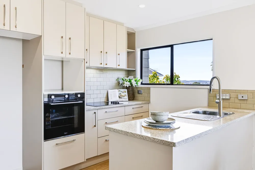 Photos of 17M Harding Avenue