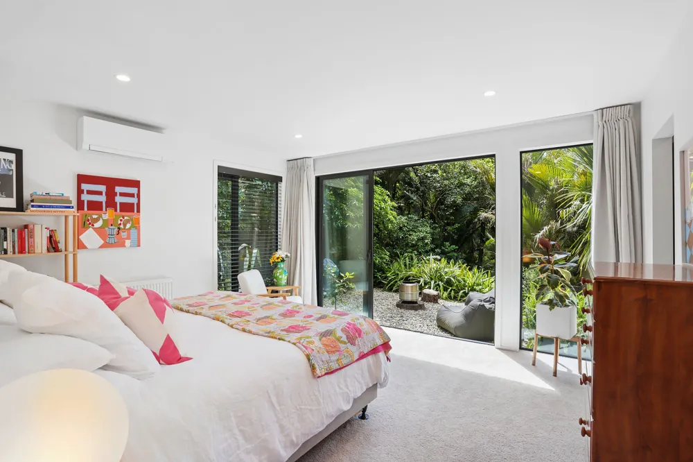 Photos of 54 Otitori Bay Road