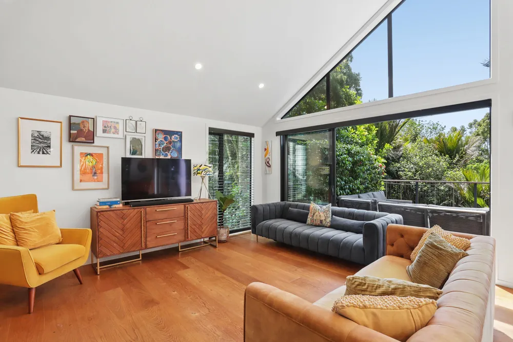 Photos of 54 Otitori Bay Road