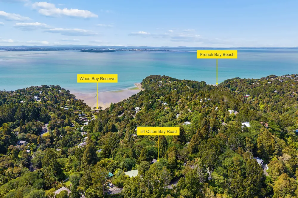 Photos of 54 Otitori Bay Road