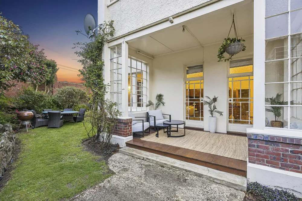 Photos of 45 Ross Street