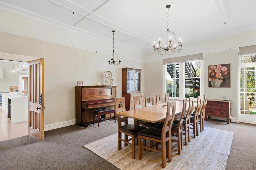 Photos of 45 Ross Street