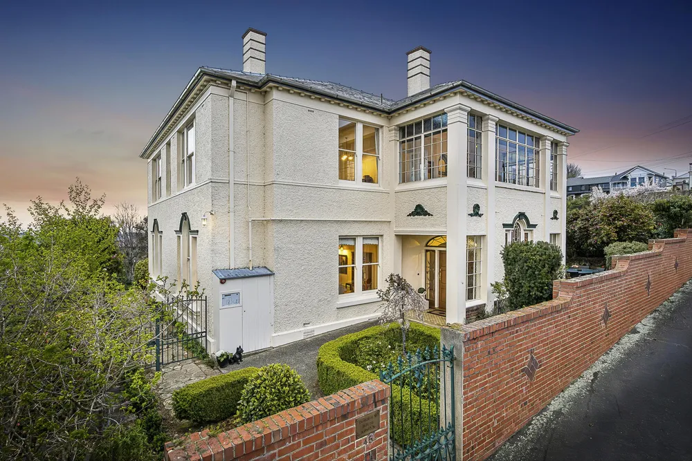 Photos of 45 Ross Street