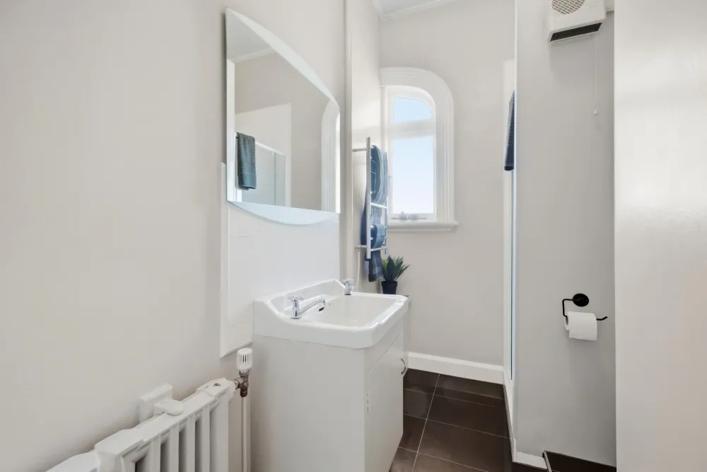Photos of 45 Ross Street