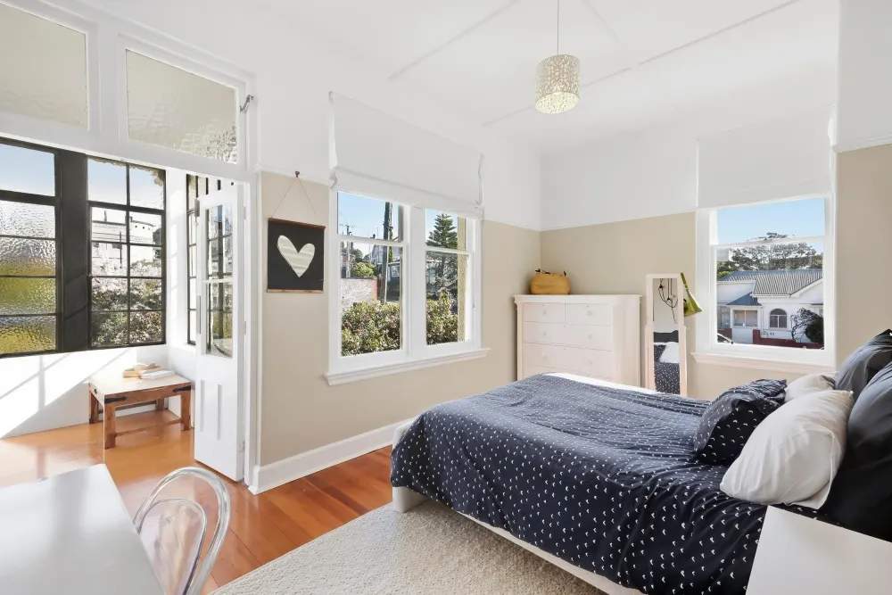 Photos of 45 Ross Street