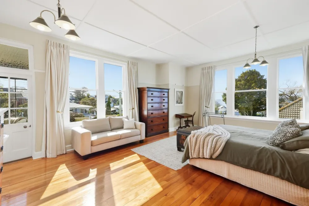 Photos of 45 Ross Street