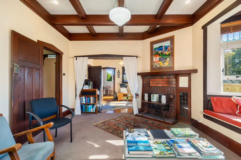 Photos of 449 Sandringham Road