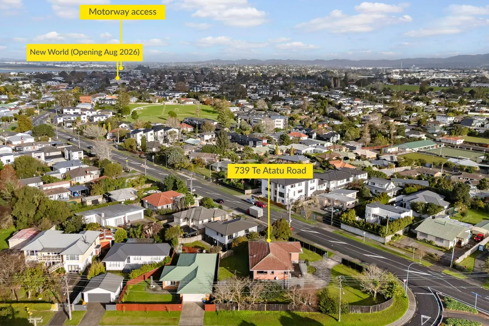 Photos of 739 Te Atatu Road