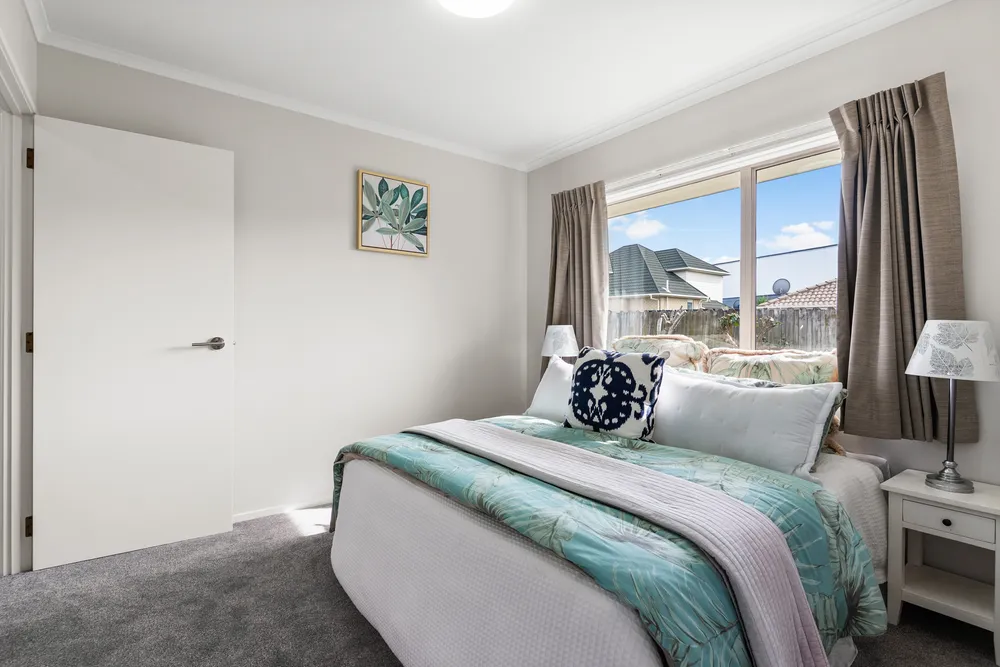 Photos of 11 Headcorn Place