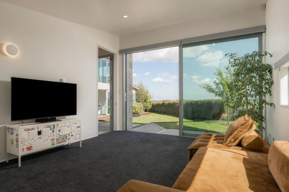 Photos of 28 Highgrove Drive