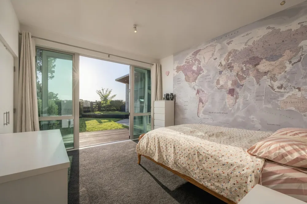 Photos of 28 Highgrove Drive