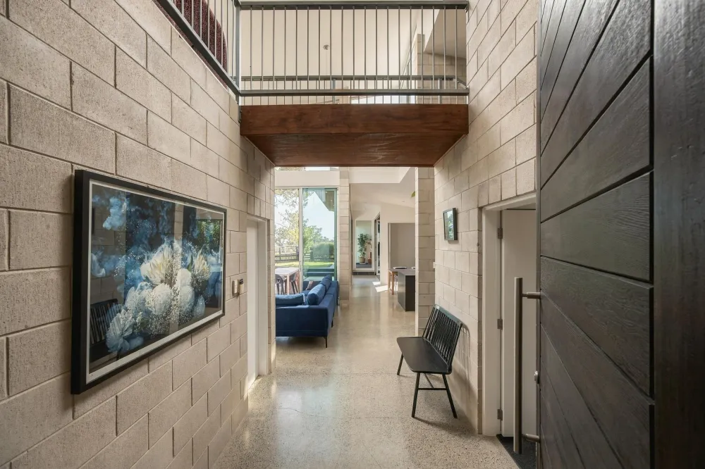Photos of 28 Highgrove Drive