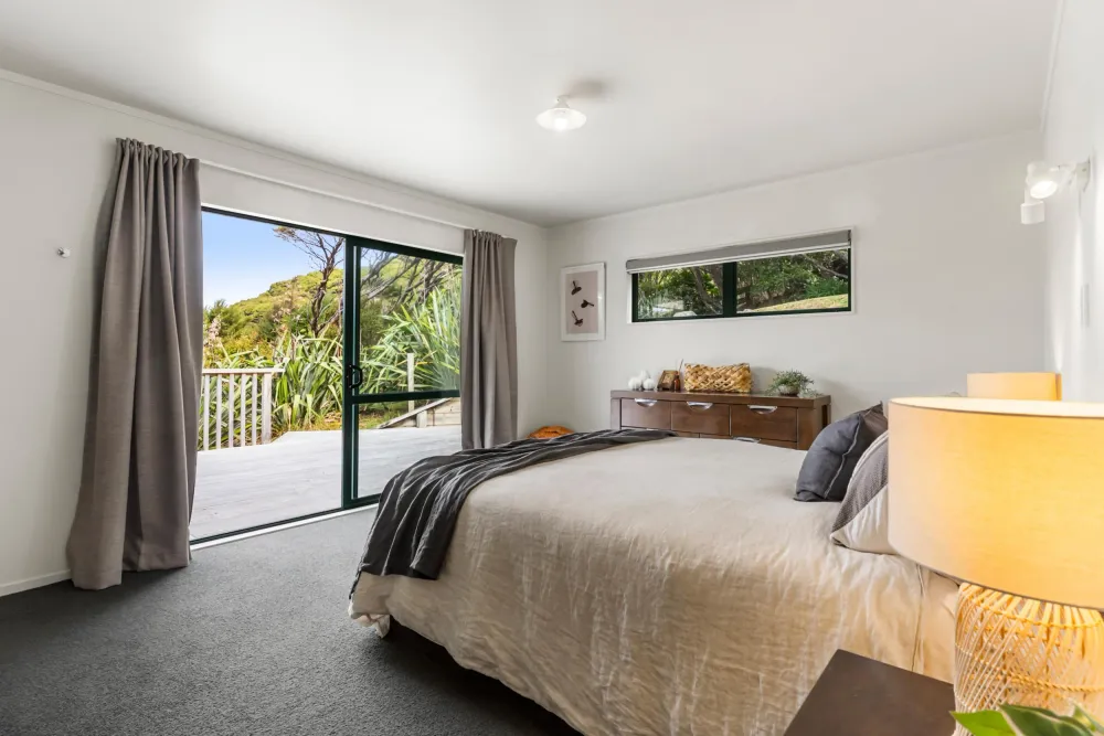 Photos of 349 Blind Bay Road