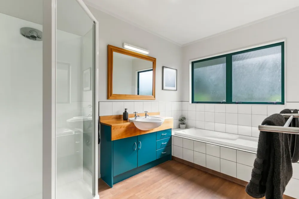 Photos of 349 Blind Bay Road