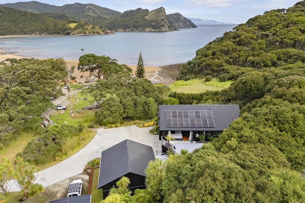 Photos of 349 Blind Bay Road