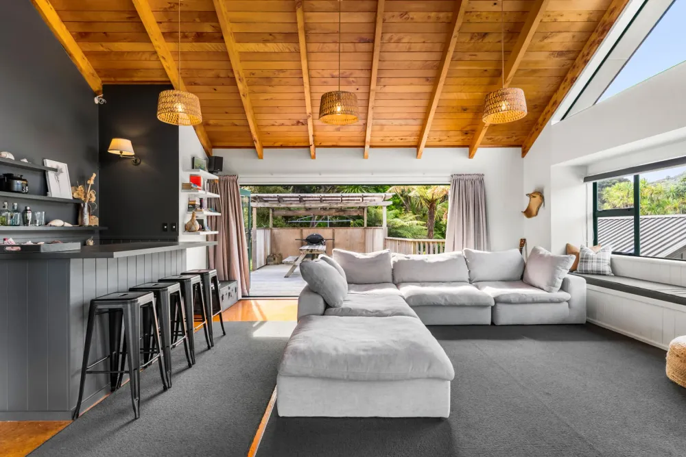Photos of 349 Blind Bay Road