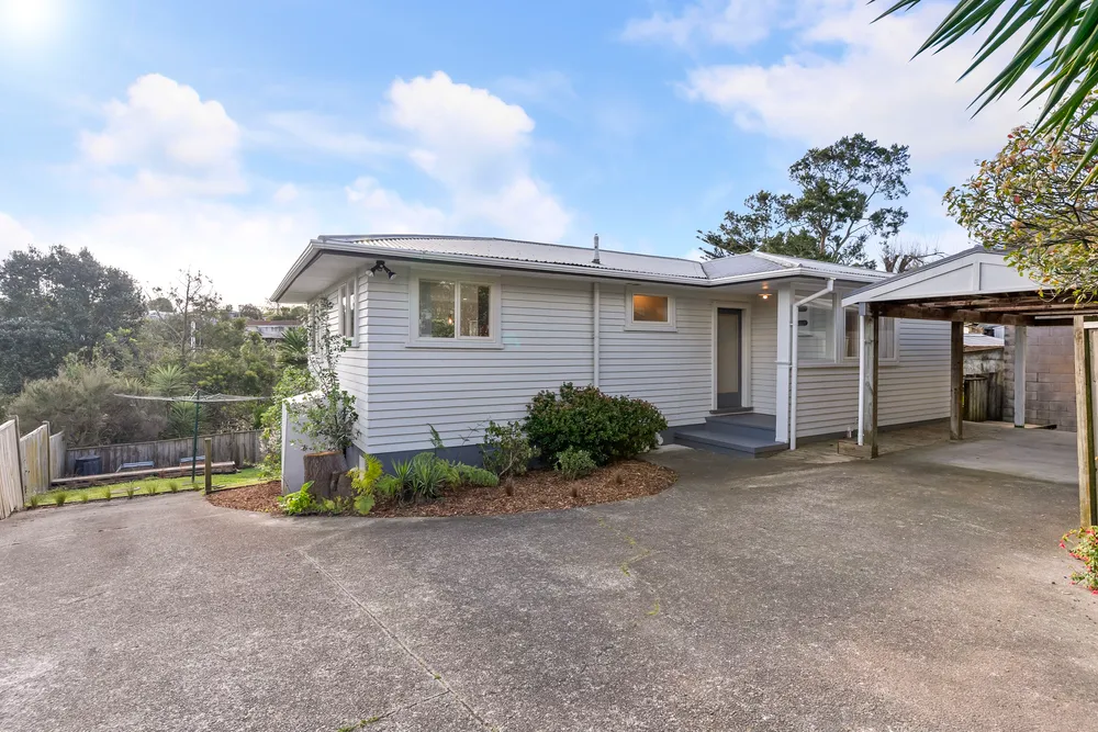 Photos of 26A Gill Avenue