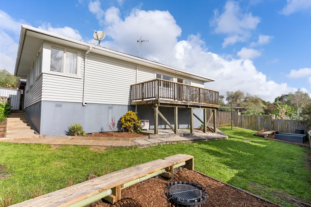 Photos of 26A Gill Avenue