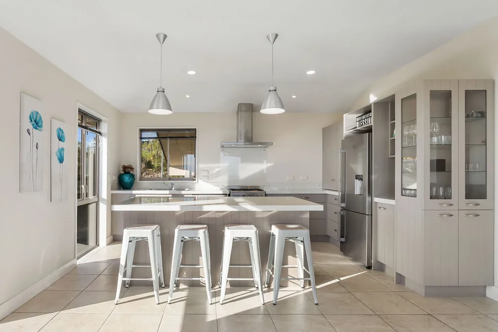 Photos of 5 Signal Hill Road