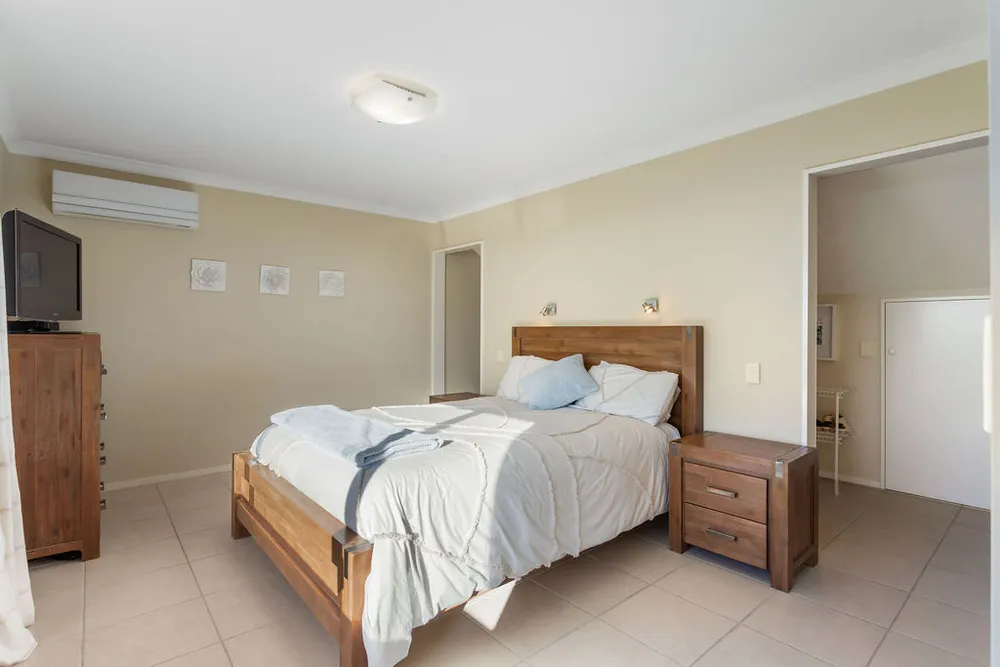 Photos of 5 Signal Hill Road