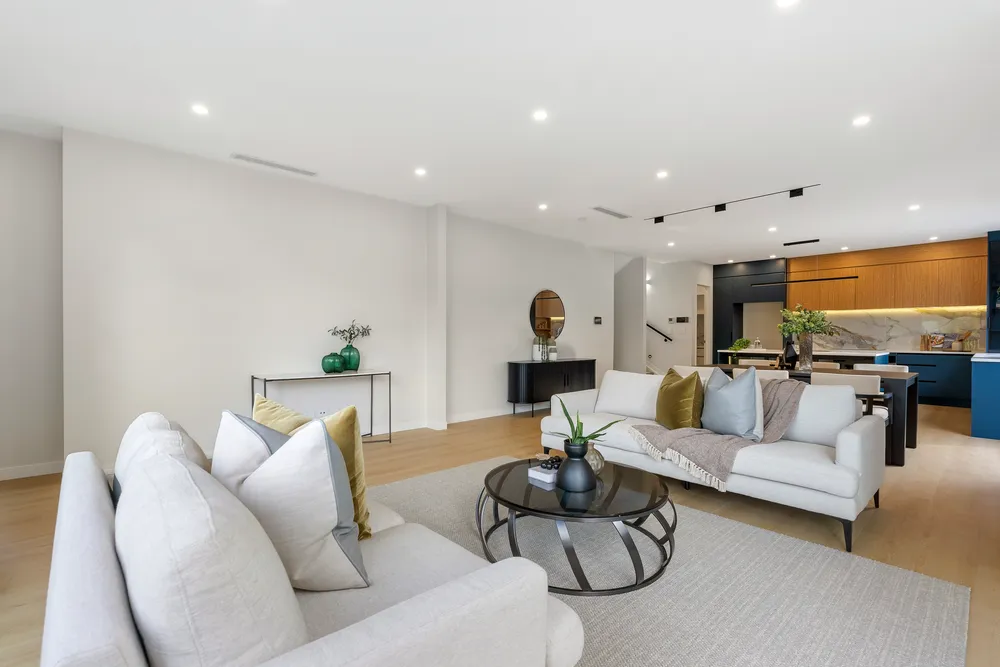 Photos of 2A Carlisle Street
