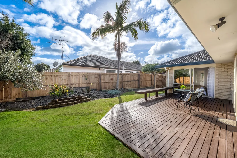 Photos of 50 Huntington Drive