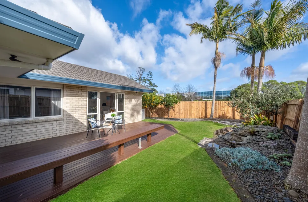 Photos of 50 Huntington Drive