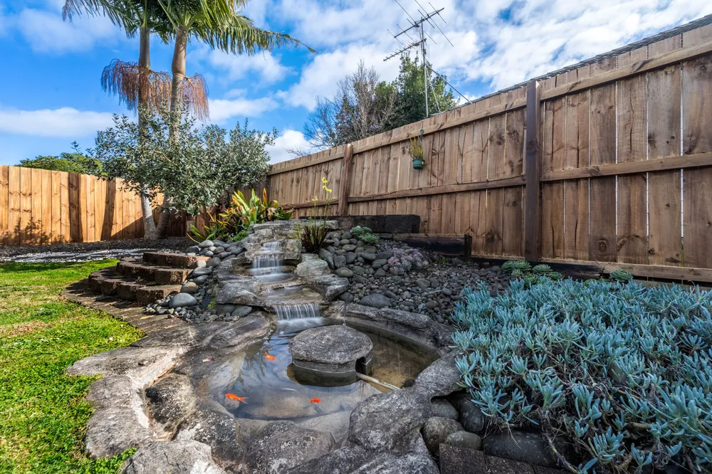 Photos of 50 Huntington Drive