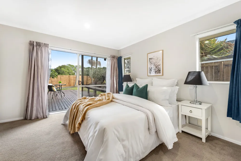 Photos of 50 Huntington Drive