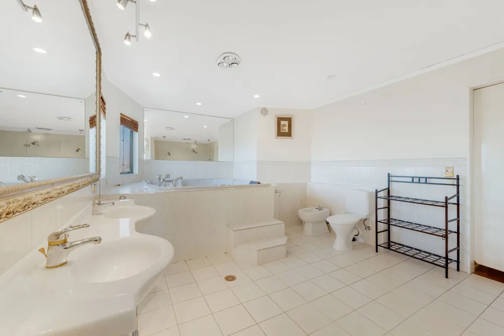 Photos of 827 Chapel Road
