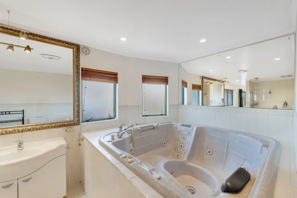 Photos of 827 Chapel Road