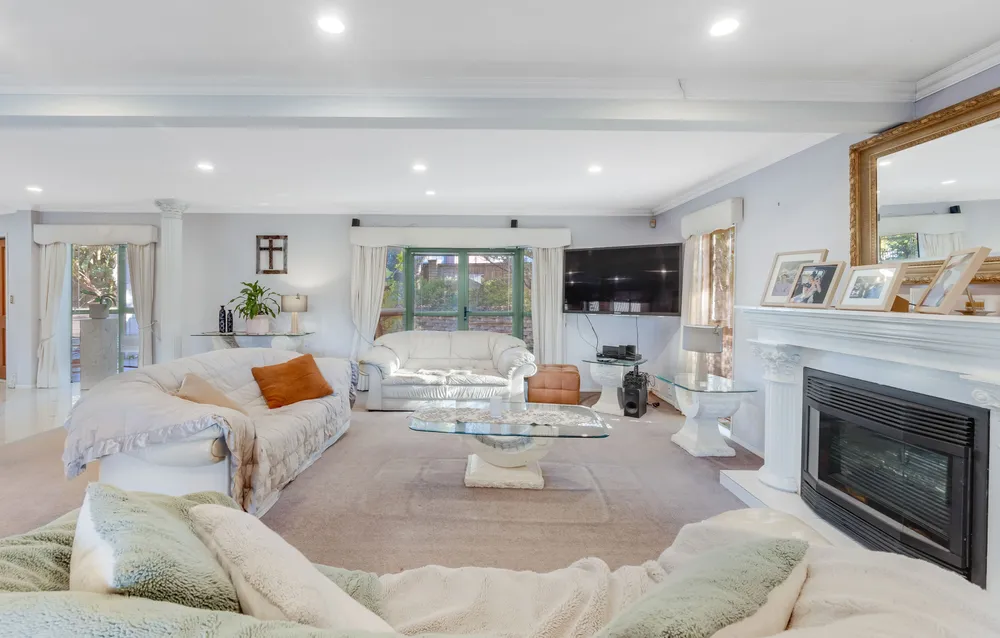 Photos of 827 Chapel Road