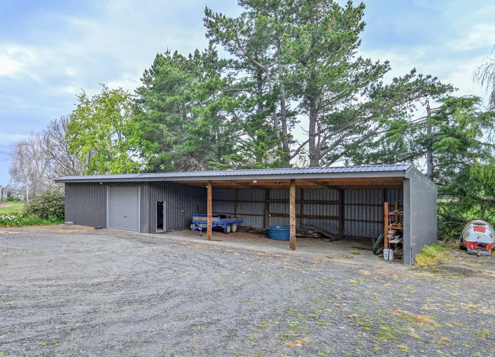 Photos of 2029 Matapiro Road